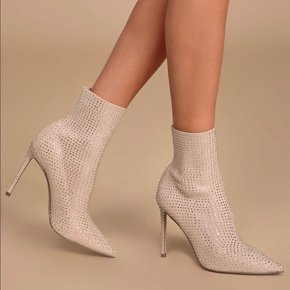 Steve Madden Vela-R Blush Rhinestone Pointed-Toe Booties